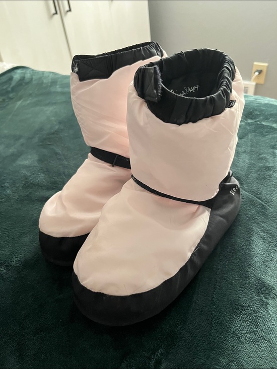 Bloch Shoes - Bloch Pink and Black warm up dance boots